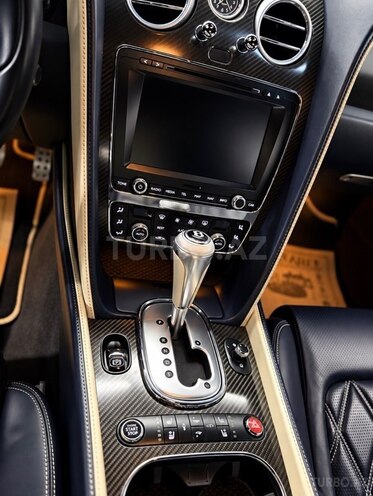 Bentley Continental GT 2016, 128,600 km - 6.0 l - Bakı