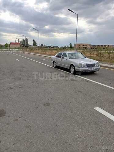 Mercedes E 230 1997, 516,000 km - 2.3 l - Sabirabad