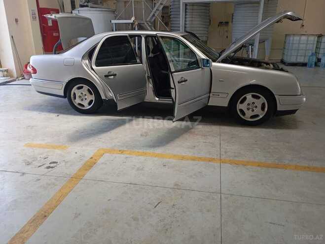 Mercedes E 230 1997, 516,000 km - 2.3 l - Sabirabad
