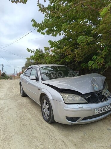 Ford Mondeo 2004, 450,000 km - 2.0 l - Bakı
