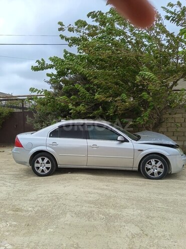 Ford Mondeo 2004, 450,000 km - 2.0 l - Bakı
