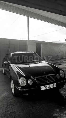 Mercedes E 270 2000, 416,906 km - 2.7 л - Qazax