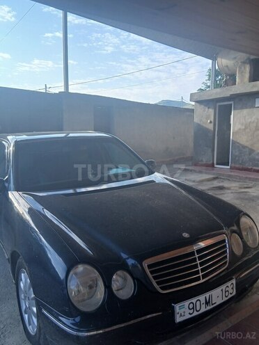 Mercedes E 270 2000, 416,906 km - 2.7 л - Qazax