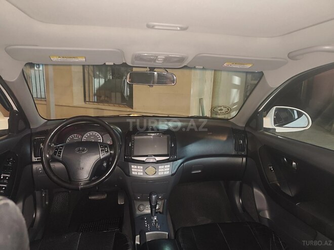 Hyundai Elantra 2009, 398,200 km - 2.0 l - Şirvan