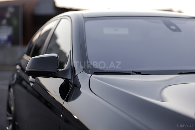 BMW 535 2010, 230,000 km - 3.0 l - Bakı
