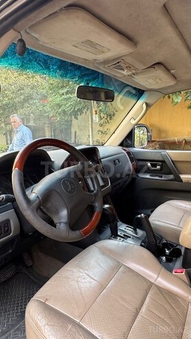Mitsubishi Pajero 2006, 215,000 km - 3.0 l - Bakı