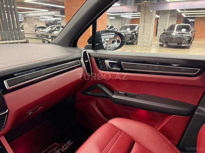 Porsche Cayenne 2018, 52,000 km - 3.0 l - Bakı