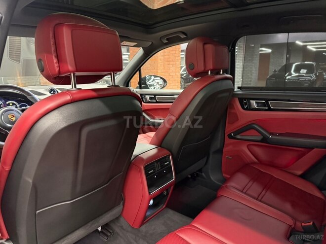 Porsche Cayenne 2018, 52,000 km - 3.0 l - Bakı