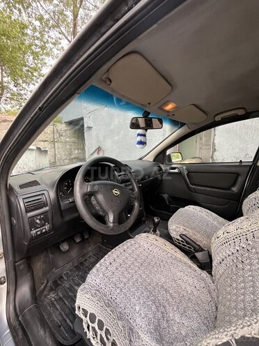 Opel Astra 2001, 333,000 km - 1.6 l - Şəki