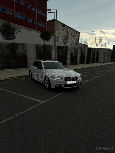 BMW 528 2016, 135,000 km - 2.0 л - Bakı