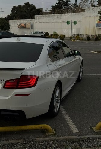 BMW 528 2016, 135,000 km - 2.0 л - Bakı