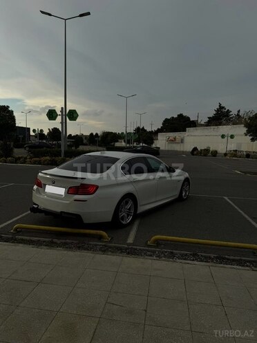 BMW 528 2016, 135,000 km - 2.0 л - Bakı