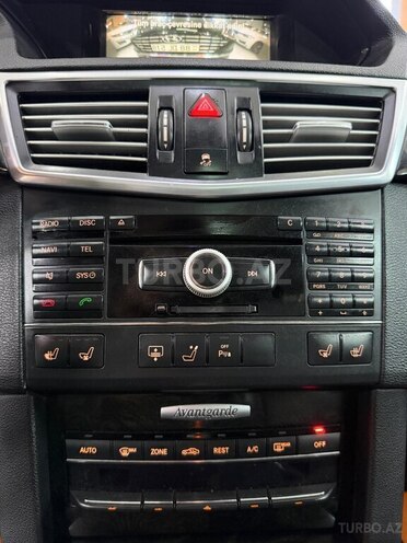 Mercedes E 350 2010, 285,480 km - 3.5 l - Xırdalan