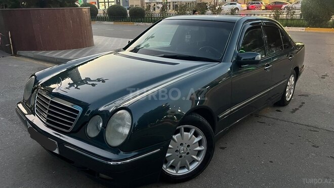 Mercedes E 240 2001, 285,000 km - 2.4 l - Sumqayıt