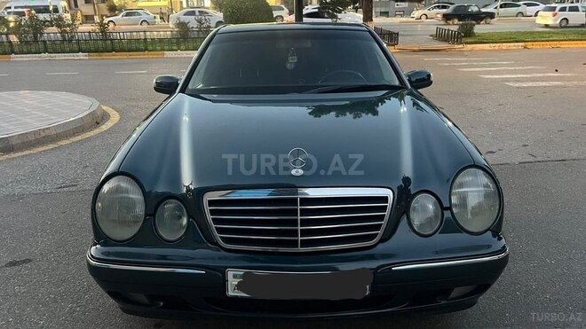 Mercedes E 240 2001, 285,000 km - 2.4 l - Sumqayıt