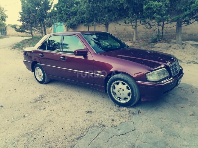 Mercedes C 220 1996, 350,000 km - 2.2 l - Bakı