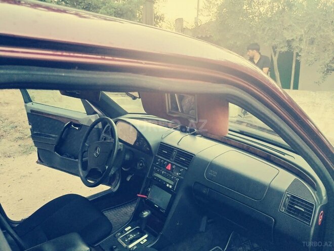 Mercedes C 220 1996, 350,000 km - 2.2 l - Bakı