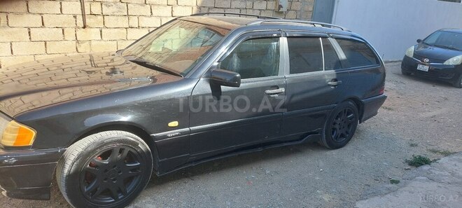 Mercedes C 200 2000, 483,076 km - 2.0 l - Sumqayıt