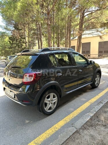 Renault Sandero 2015, 244,000 km - 1.6 l - Sumqayıt