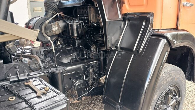 KamAz 55111 1986, 200,000 km - 11.0 l - İsmayıllı