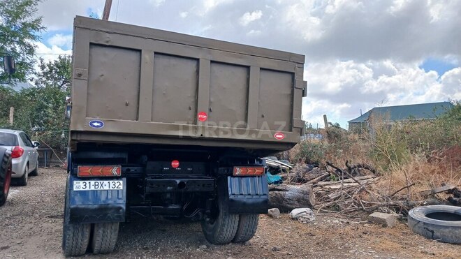 KamAz 55111 1986, 200,000 km - 11.0 l - İsmayıllı
