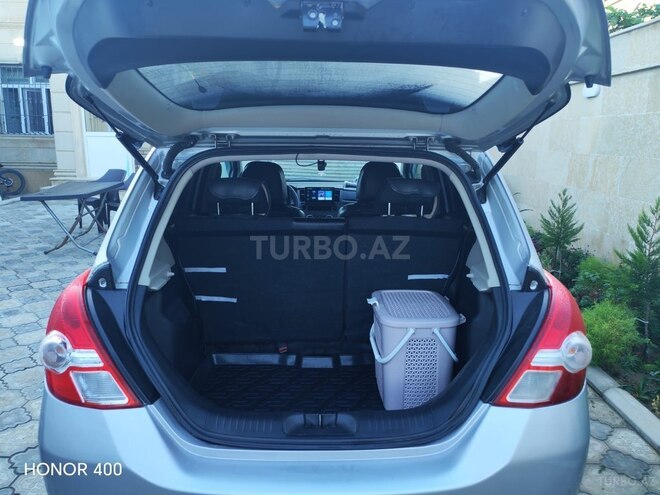 Nissan Tiida 2011, 139,000 km - 1.5 л - Bakı