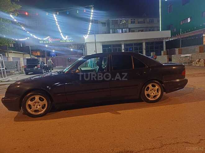 Mercedes E 220 1999, 640,000 km - 2.2 l - Mingəçevir