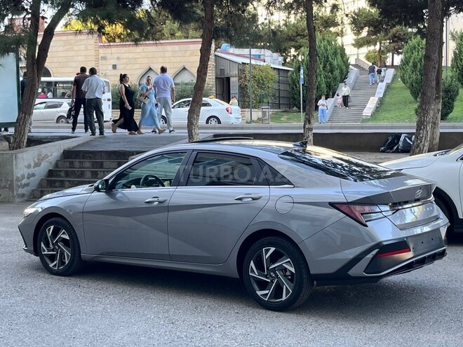Hyundai Elantra 2024, 18,000 km - 1.6 l - Bakı