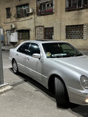 Mercedes E 240 1999, 229,000 km - 2.4 л - Bakı