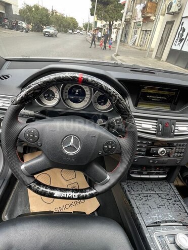 Mercedes E 300 2011, 288,800 km - 3.5 l - Bakı