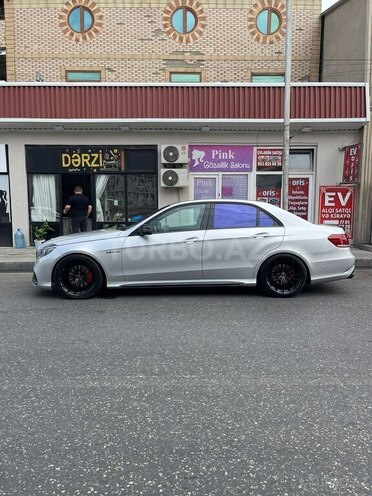 Mercedes E 300 2011, 288,800 km - 3.5 l - Bakı