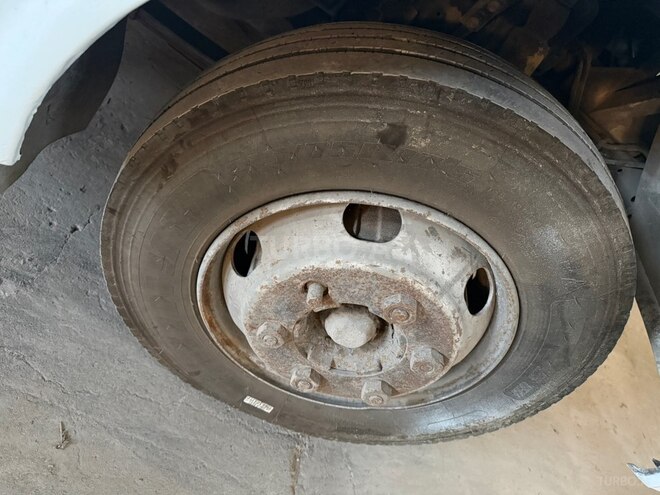 Isuzu NP 37 2008, 185,000 km - 4.4 l - Sumqayıt