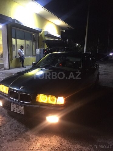 BMW 318 1995, 480,000 km - 1.8 l - Sumqayıt