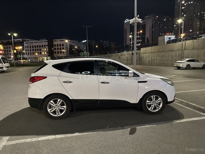 Hyundai ix35 2012, 270,000 km - 2.0 л - Bakı
