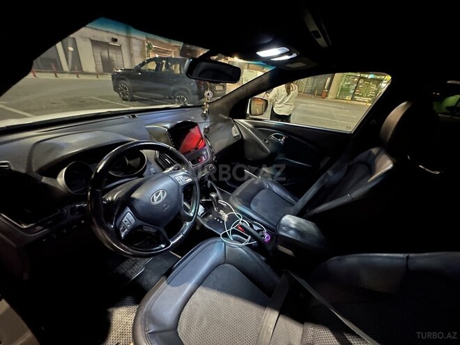 Hyundai ix35 2012, 270,000 km - 2.0 л - Bakı