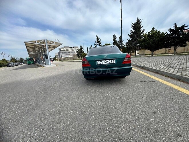 Mercedes C 180 1997, 120,000 km - 1.8 l - Bakı