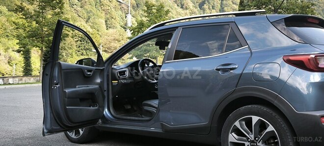 Kia Stonic 2017, 190,000 km - 1.6 l - Bakı