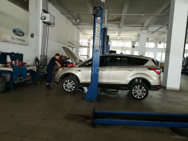 Ford Escape 2017, 164,800 km - 1.5 l - Ağstafa