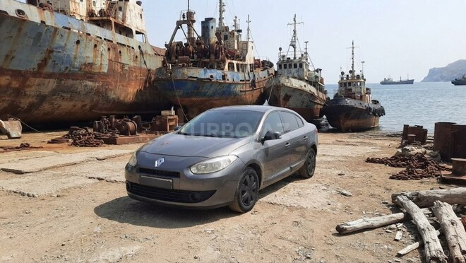 Renault Fluence 2011, 300,300 km - 1.6 л - Bakı