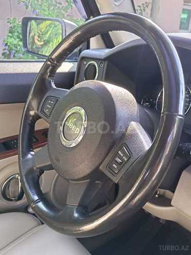 Jeep Commander 2006, 260,000 km - 3.0 л - Bakı