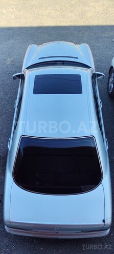 Mercedes E 240 1999, 307,000 km - 2.4 l - Bakı