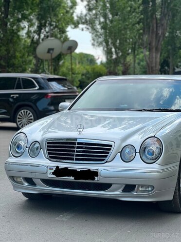 Mercedes E 240 1999, 307,000 km - 2.4 l - Bakı