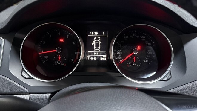 Volkswagen Jetta 2017, 110,000 km - 1.4 l - Bakı