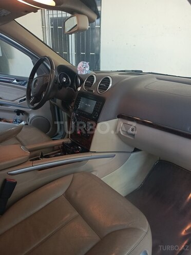 Mercedes GL 450 4MATIC 2008, 198,400 km - 4.7 l - Bakı