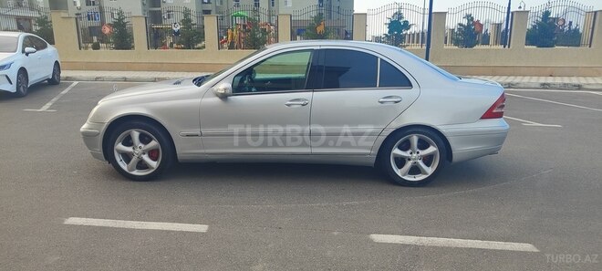 Mercedes C 240 2000, 247,000 km - 2.6 л - Sumqayıt