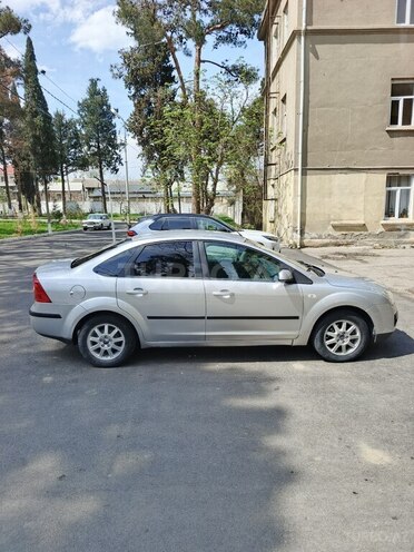 Ford Focus 2007, 254,000 km - 1.6 l - Gəncə