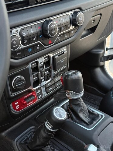 Jeep Wrangler 2024, 29,000 km - 2.0 l - Bakı