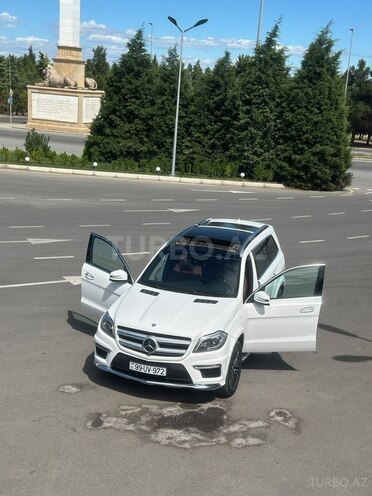 Mercedes GL 500 4MATIC 2014, 145,000 km - 4.7 l - Gəncə