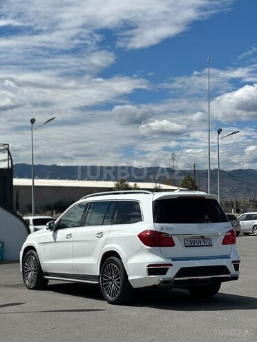 Mercedes GL 500 4MATIC 2014, 145,000 km - 4.7 l - Gəncə