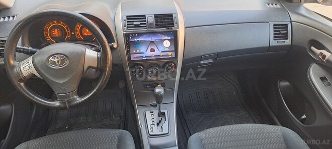 Toyota Corolla 2009, 287,000 km - 1.6 l - Bakı
